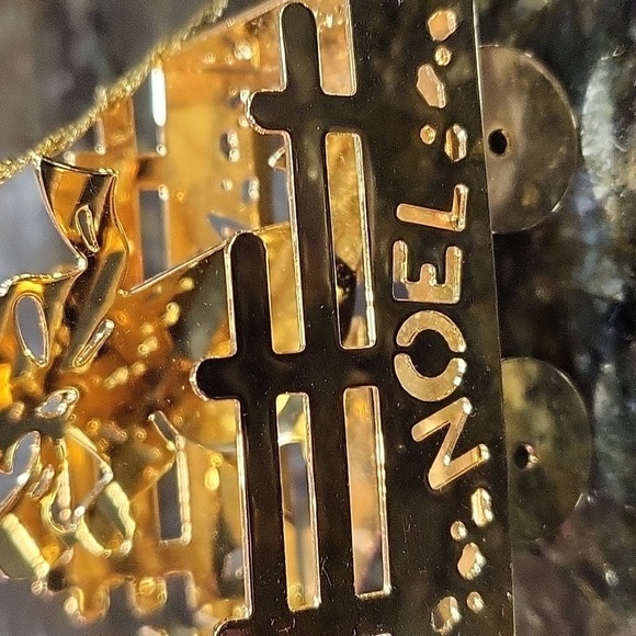 Danbury Mint 1986 20K  Gold Electroplated Christmas Ornament Puppy in a Wagon - Picture 3 of 6